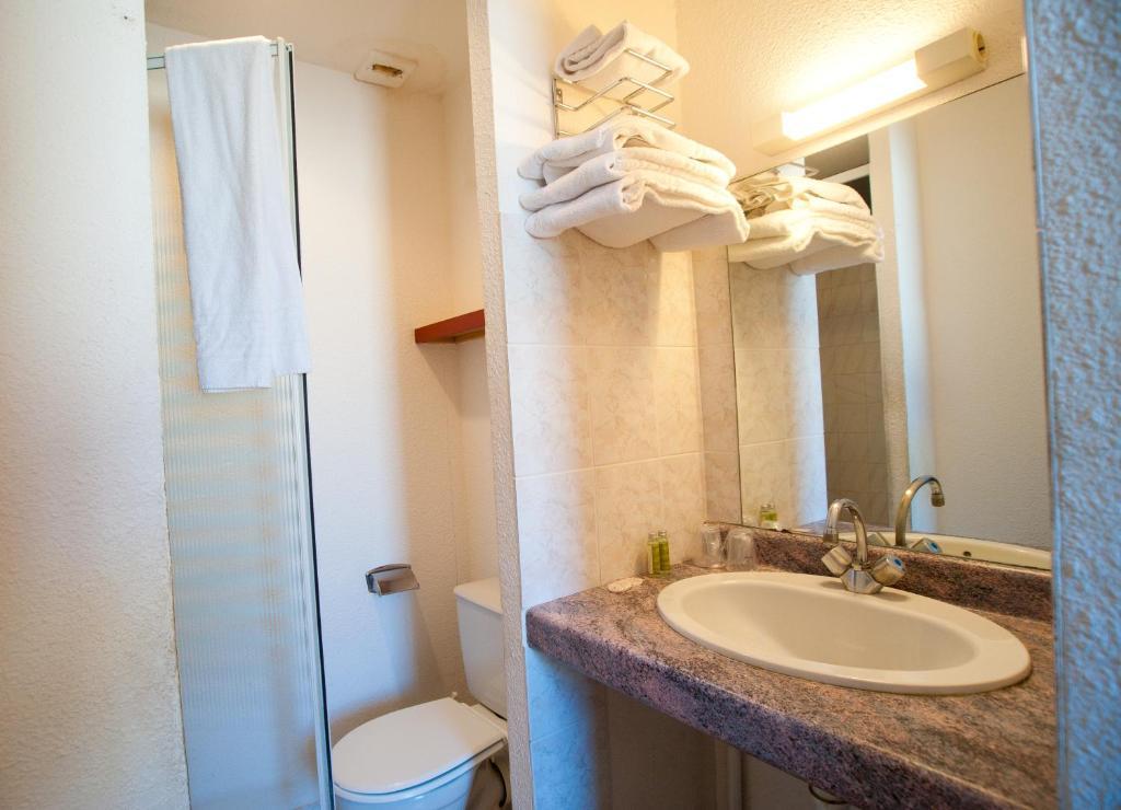 Citotel Hotel Le Commerce Sévérac-le-Château Værelse billede